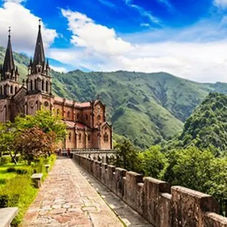 Alojamiento La Venta. Villa Cangas de Onis